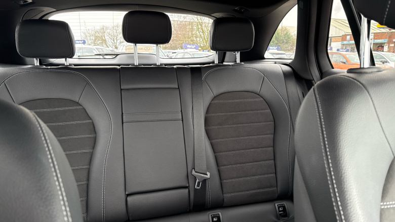 Mercedes-Benz GLC 220d 4Matic AMG Line 5dr 9G-Tronic Diesel Estate